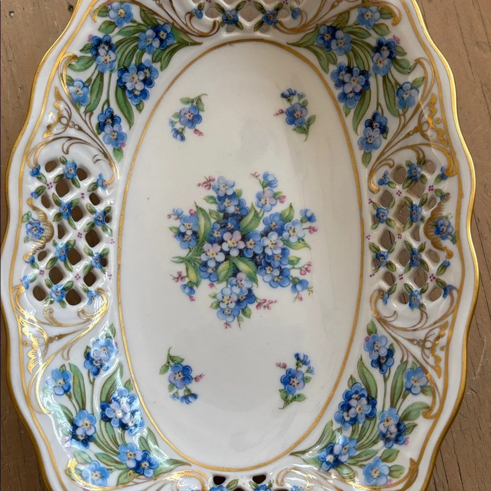 Schumann Bavaria Forget Me Not Dish
